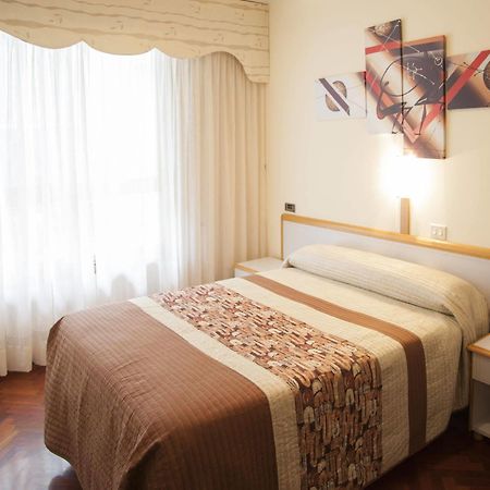 Hotel Cristal 1 A Coruña Εξωτερικό φωτογραφία
