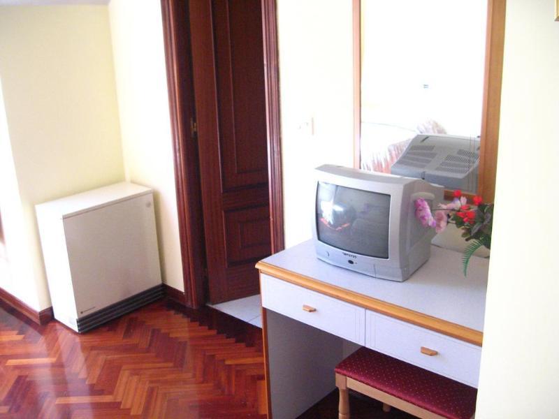 Hotel Cristal 1 A Coruña Εξωτερικό φωτογραφία