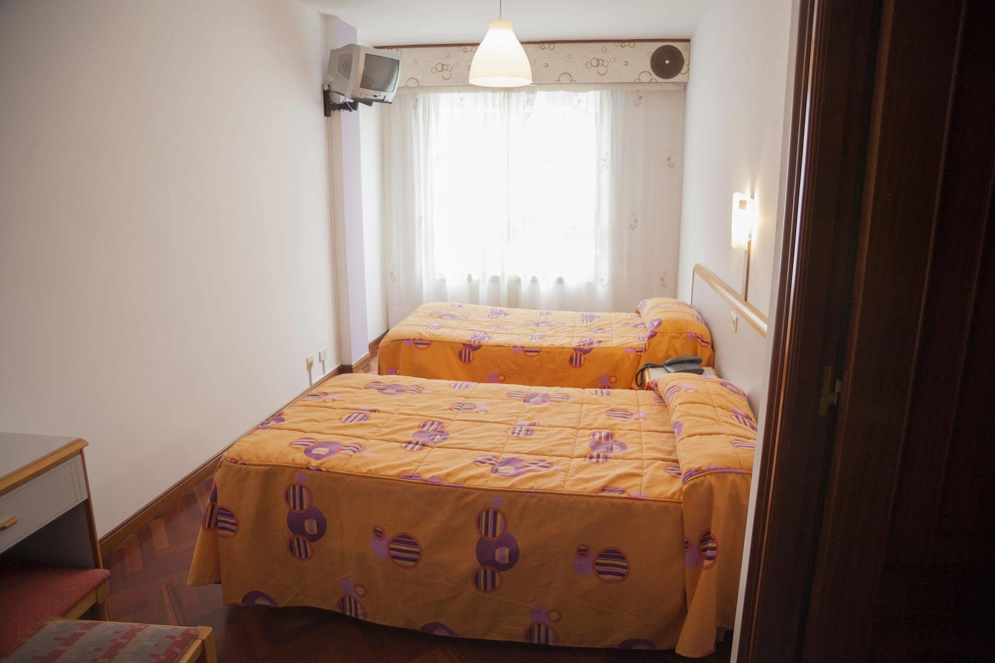 Hotel Cristal 1 A Coruña Εξωτερικό φωτογραφία