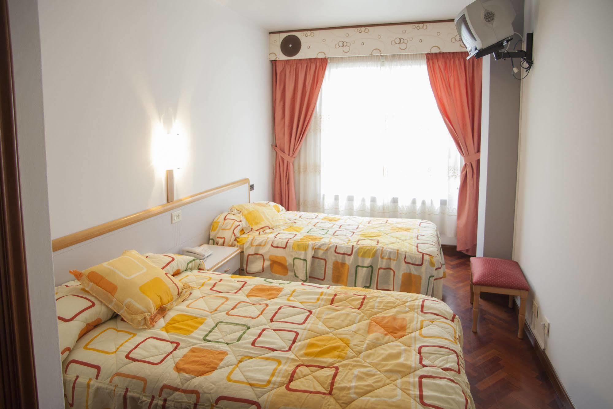 Hotel Cristal 1 A Coruña Εξωτερικό φωτογραφία